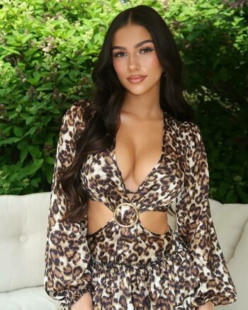 Julia Merekoulias