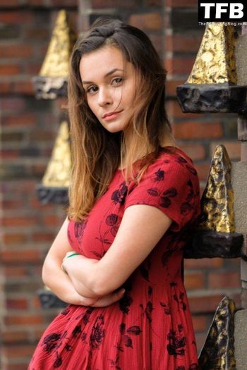 Julia Obst