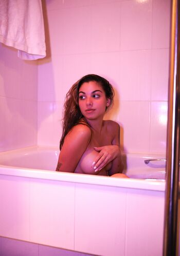Julia Perez