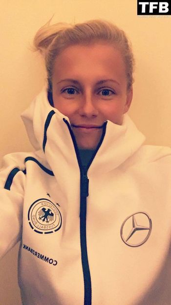 Julia Simic