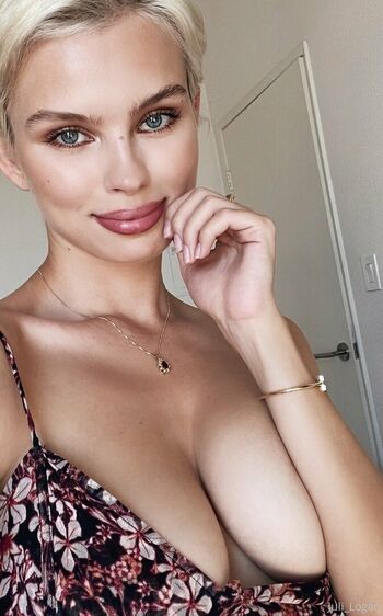 julialogan