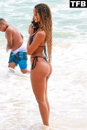 Juliana Nalu