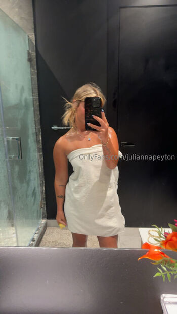 juliannapeyton