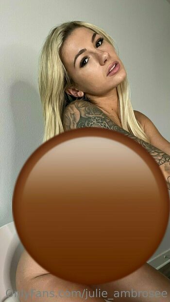 julie_ambrosee