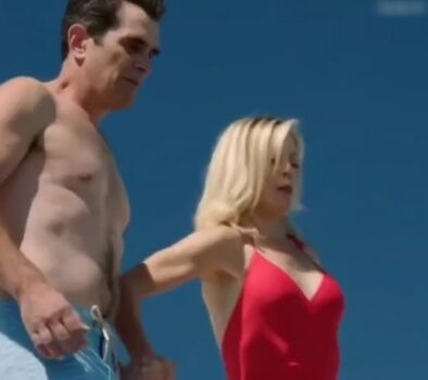 Julie Bowen