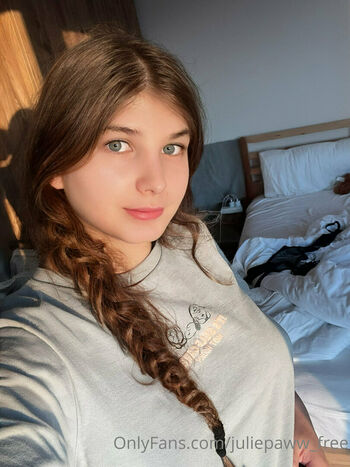 juliepaww_free