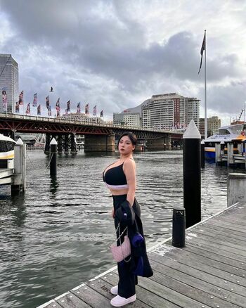 Jung Hye Bin
