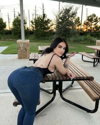 justinenessa