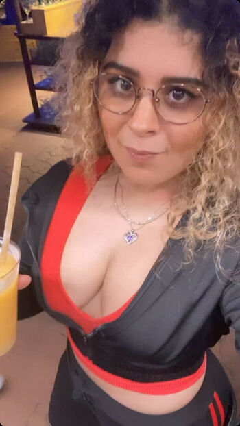 JustYeliz