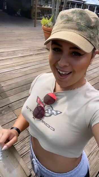 JustYeliz