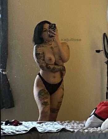 Kaiju_rose