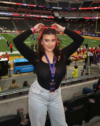 Kalani Hilliker