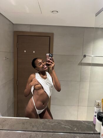 kamilahloves
