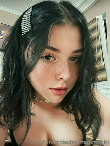 kamilla_wang