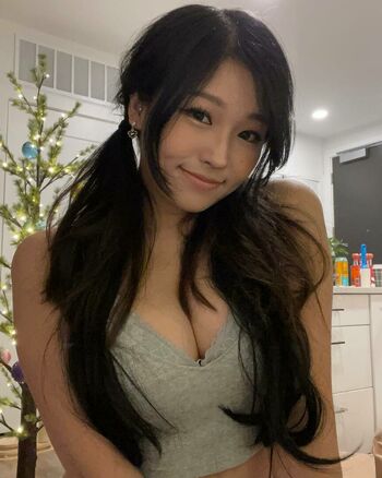 Kang Hee Yoon