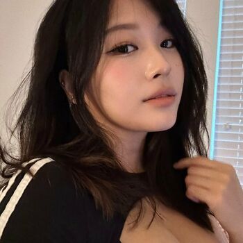 Kang Hee Yoon