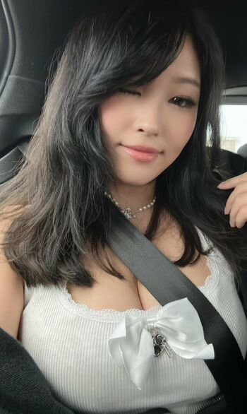 Kang Hee Yoon
