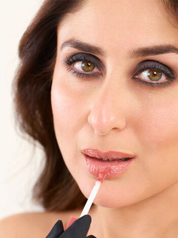 Kareena Kapoor KHAN
