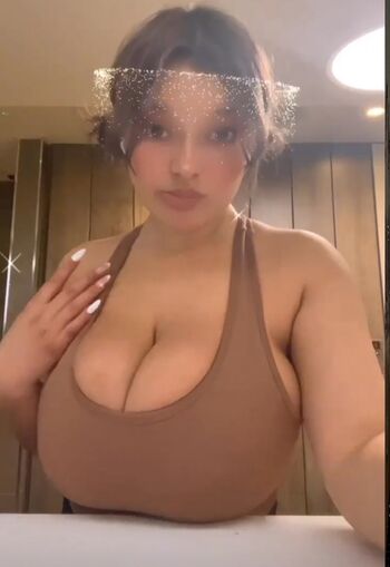 Karina Grinberryall