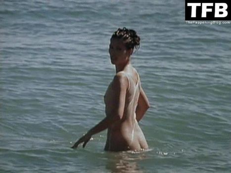 Karina Lombard