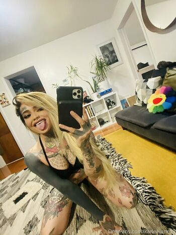karleejane13