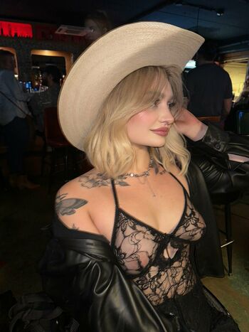 karleexrosee