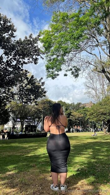 karolwhitee