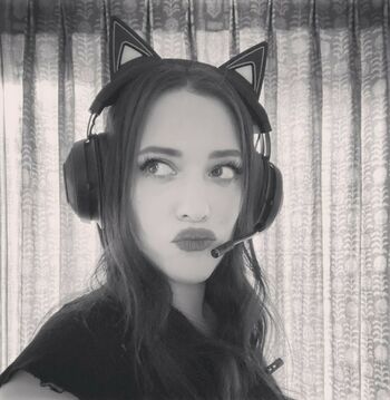 Kat Dennings