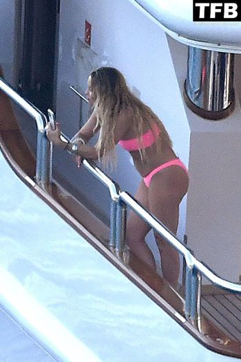Kate Hudson