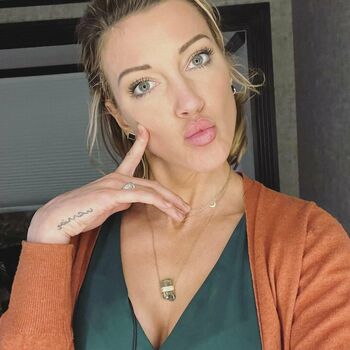 Katie Cassidy