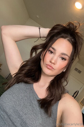 katiecarlyle18