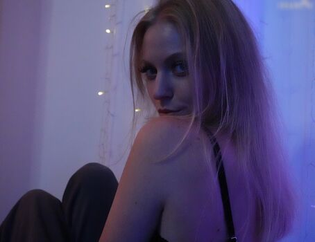 Katrine ASMR