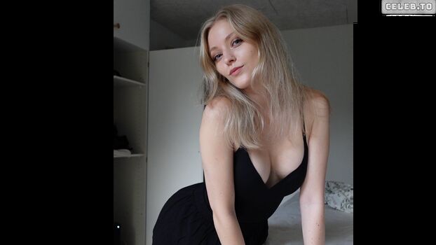 Katrine ASMR