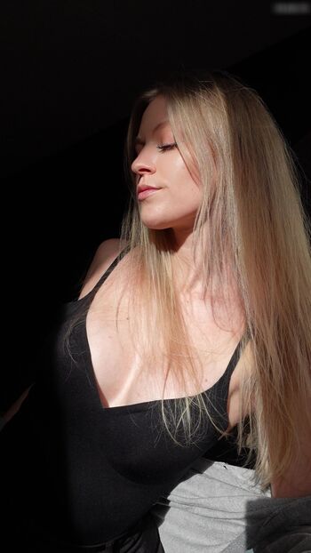 Katrine ASMR