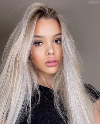Katryn Depp - Ekaterina