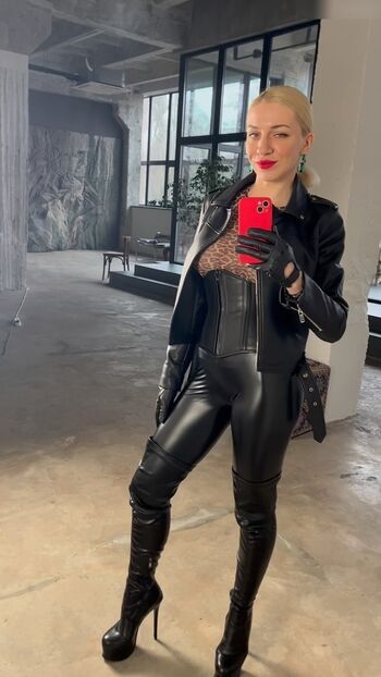 Katya Superb