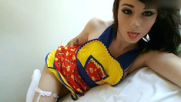 Kayla Erin