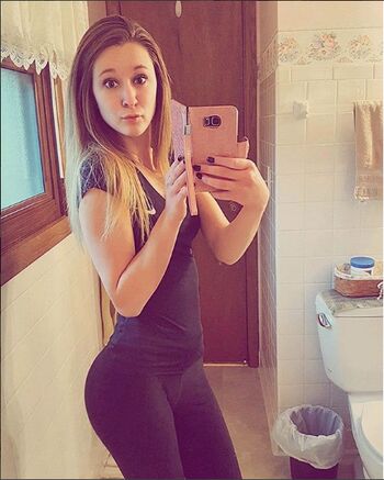 Kayla Wire