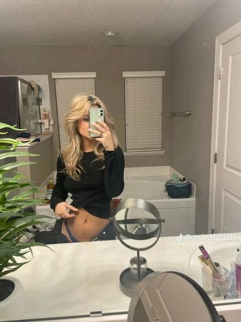 kaylielvin