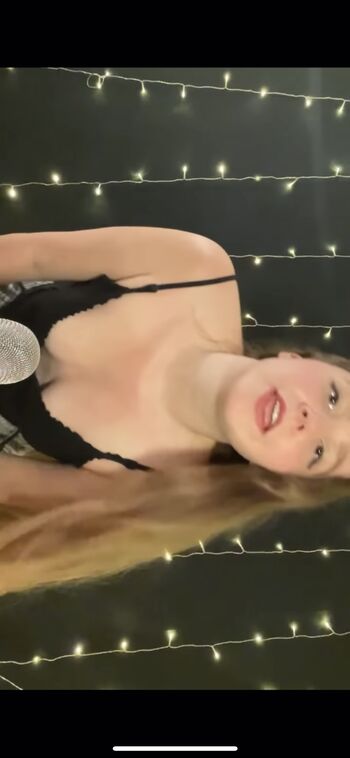 Kelly Belly ASMR