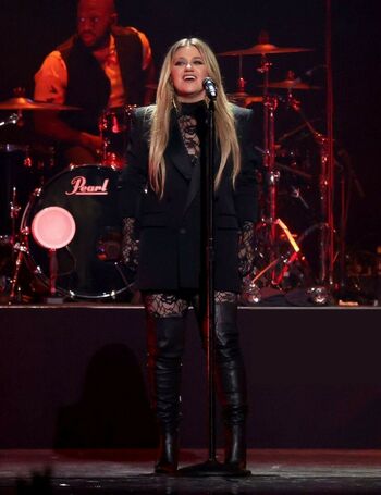 Kelly Clarkson