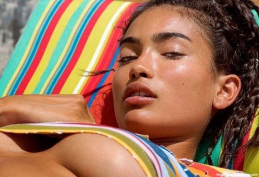 Kelly Gale