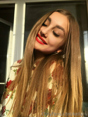 kelly_y
