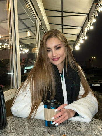 kelly_y
