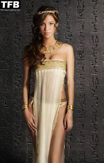 Kelsey Asbille Chow