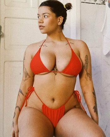 Kennya Raposo