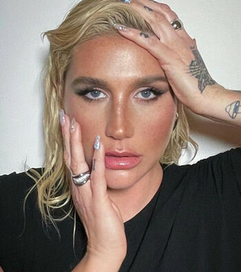 KeshaRose