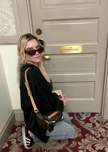 KeshaRose