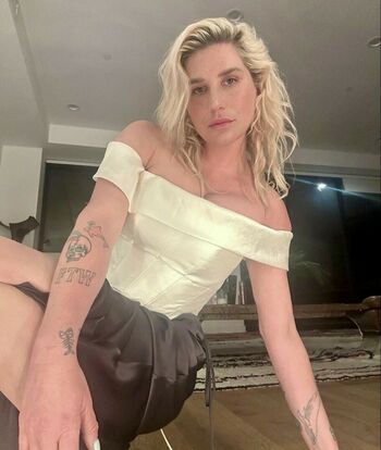 KeshaRose