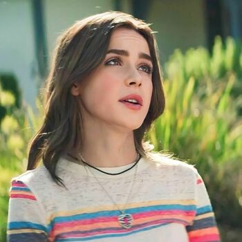 Kiernan Shipka